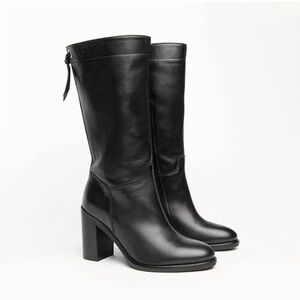 NWOB Nero Giardini Black Block Heeled Leather Boots, Size 37